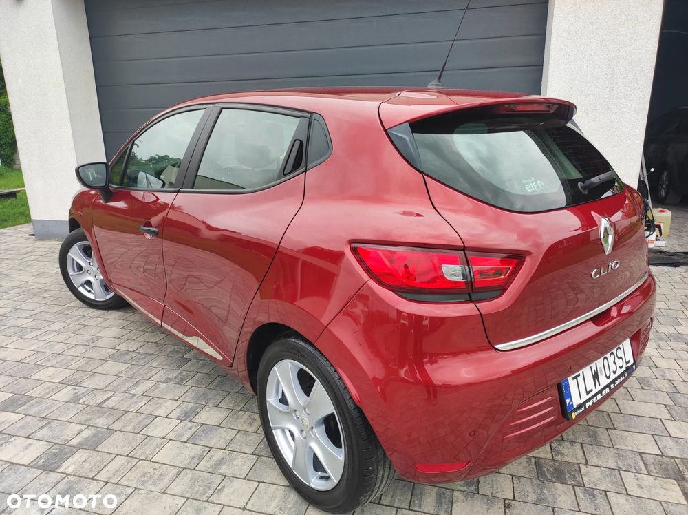Renault Clio - 28