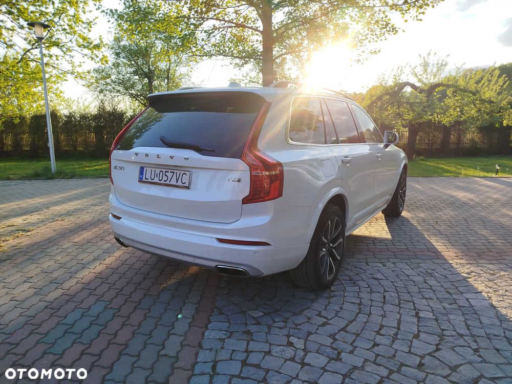 Volvo XC 90 T6 AWD Geartronic Momentum - 4