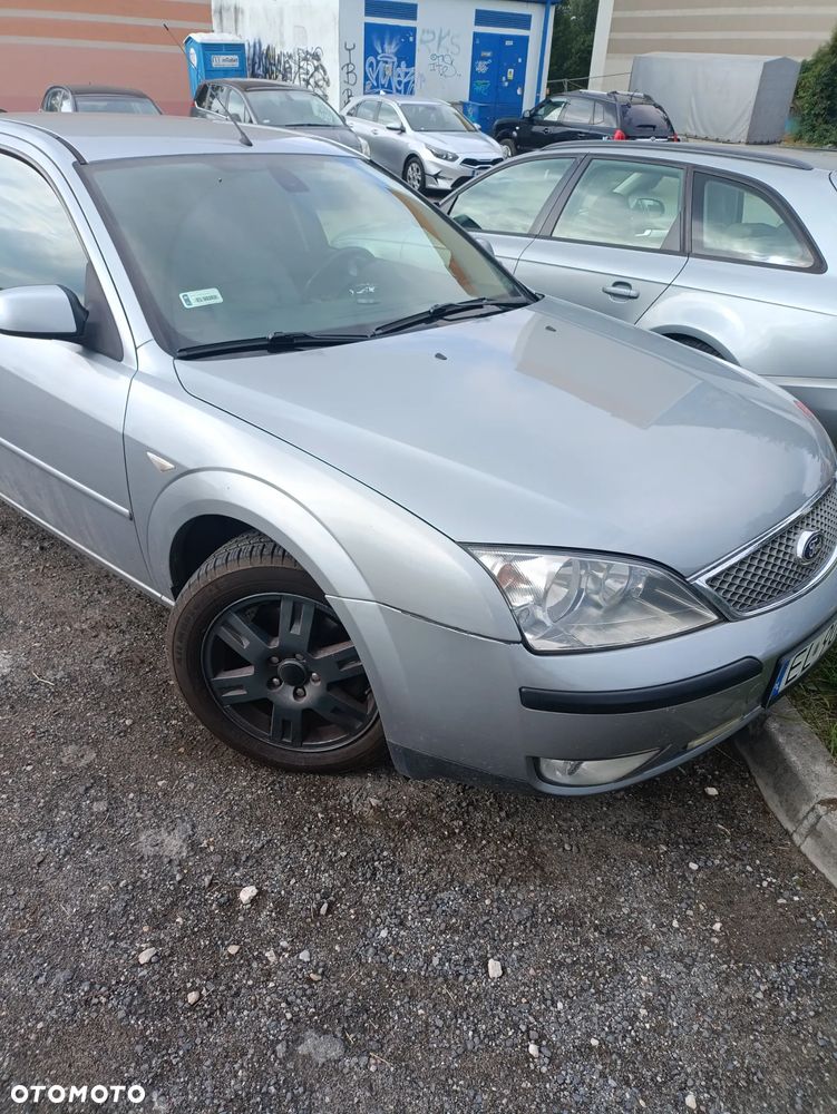Ford Mondeo - 1