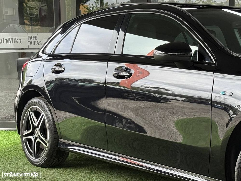 Mercedes-Benz A 250 e 8G-DCT AMG Line - 19