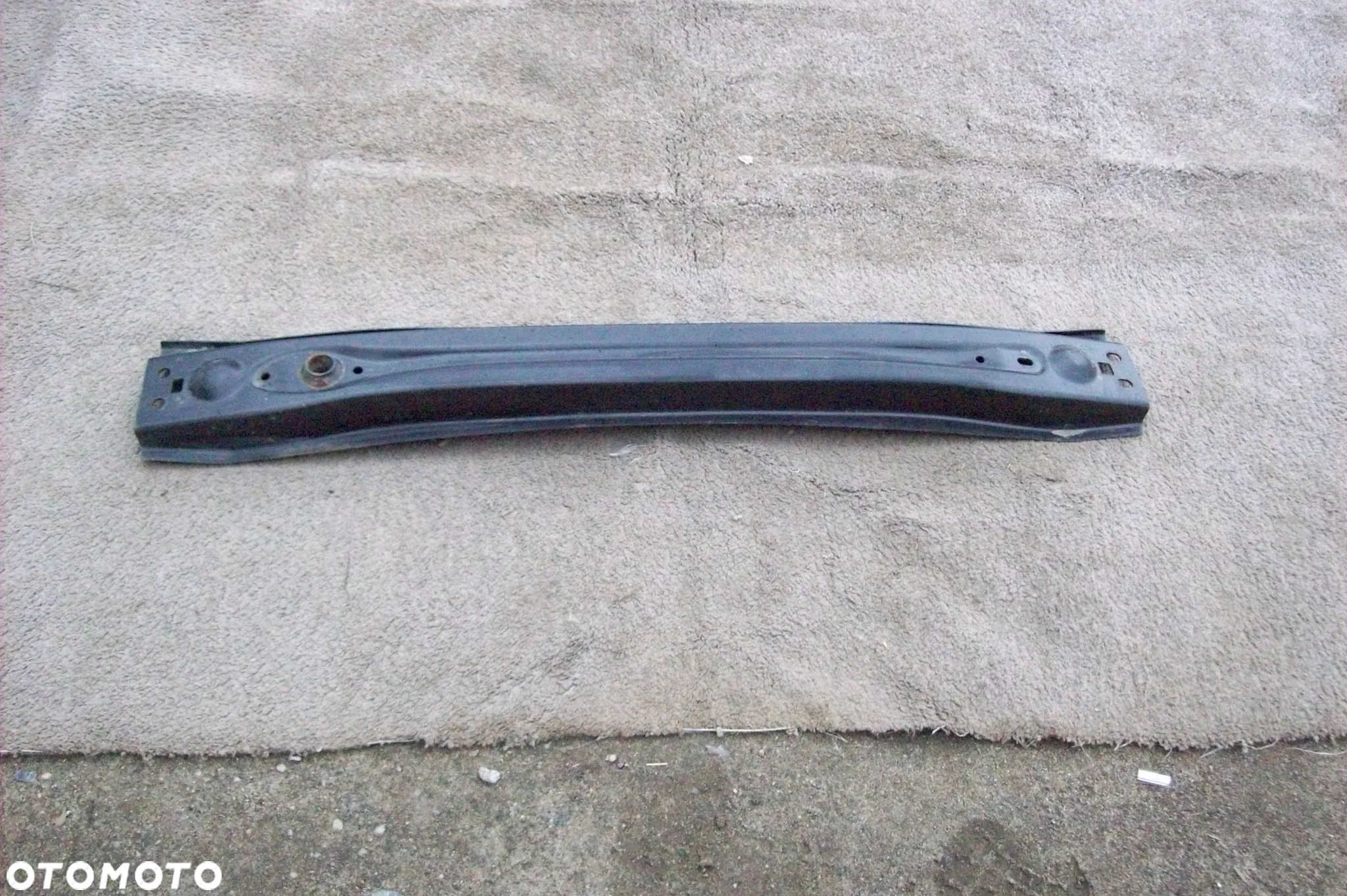 BELKA TYLNEGO ZDERZAKA TOYOTA COROLLA E-21 KOMBI ROK 18.24 - 2
