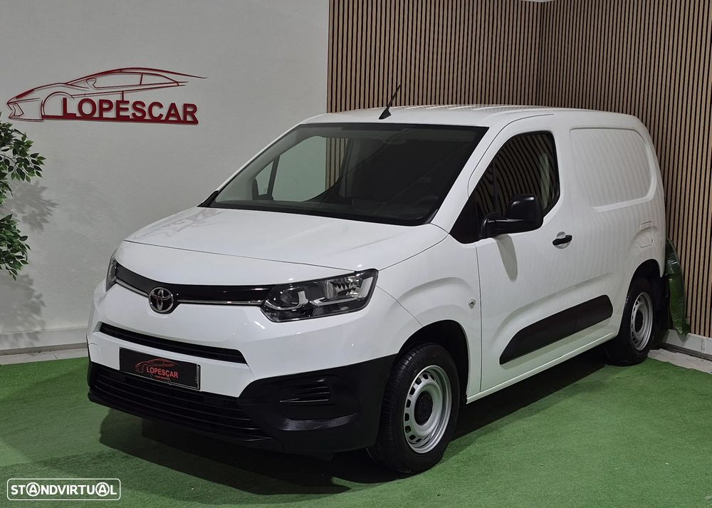 Toyota Proace 1.5D - 2022 - 3 LUG | GARANTIA | NACIONAL - 1