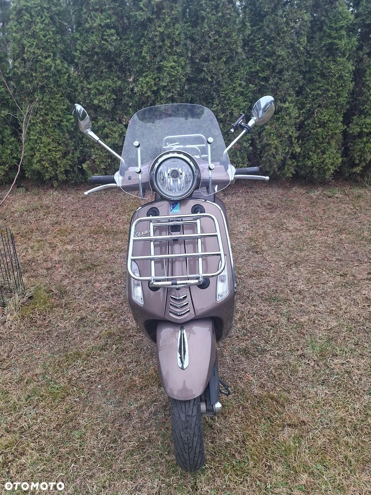 Piaggio Vespa - 1