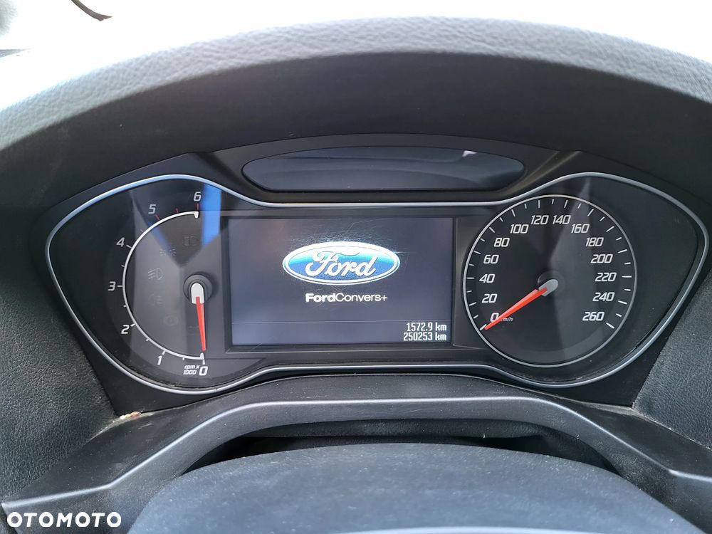 Ford S-Max 2.0 TDCi DPF Titanium - 15