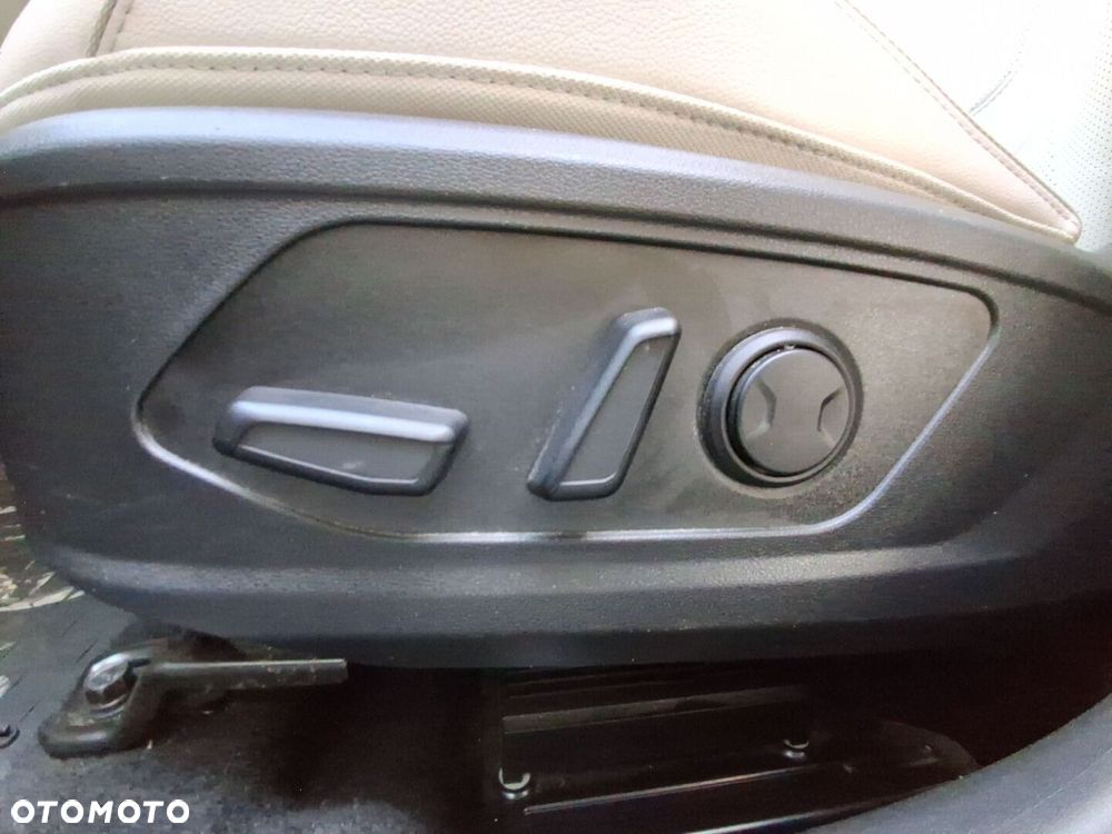Hyundai Tucson 1.6 T-GDi 48V Smart 4WD DCT - 19