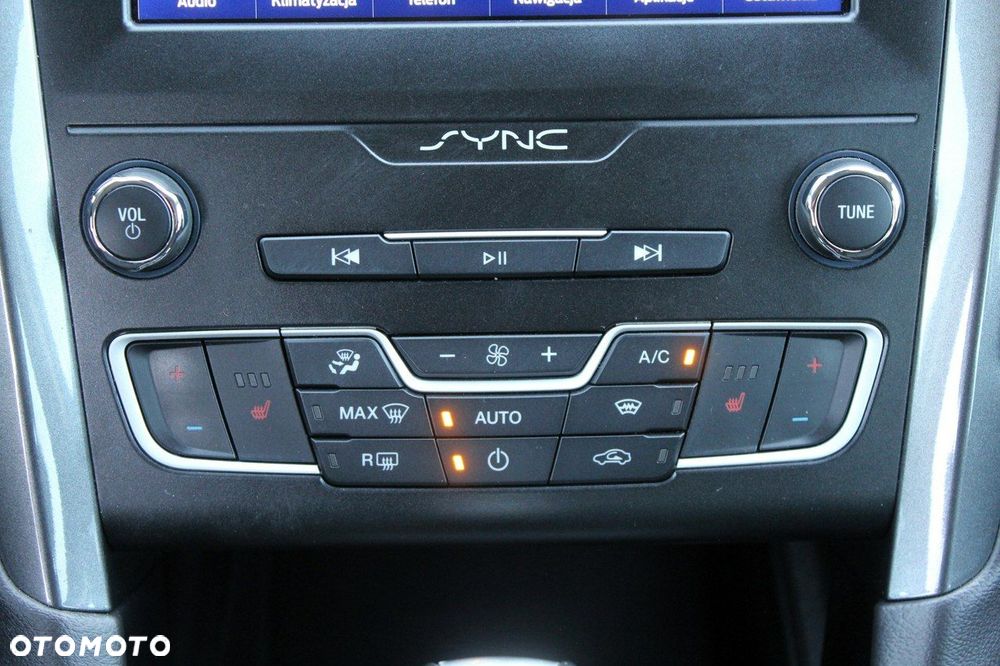 Ford Mondeo SW 2.0 Hybrid Trend - 22