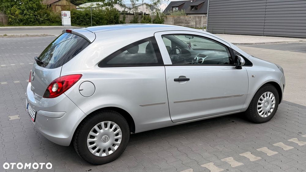 Opel Corsa 1.2 16V Enjoy - 7