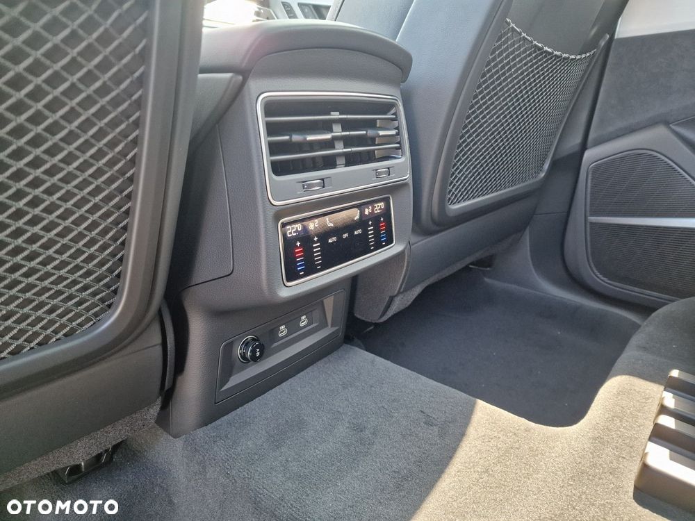 Audi Q8 - 13