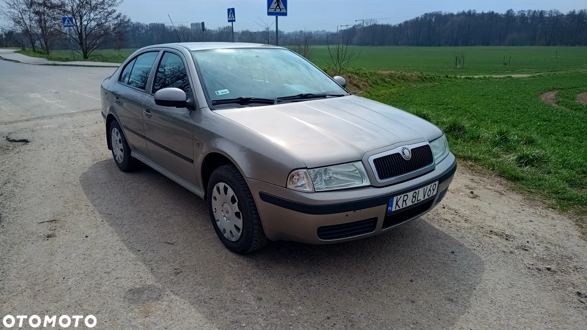Skoda Octavia 1.6 Tour - 2