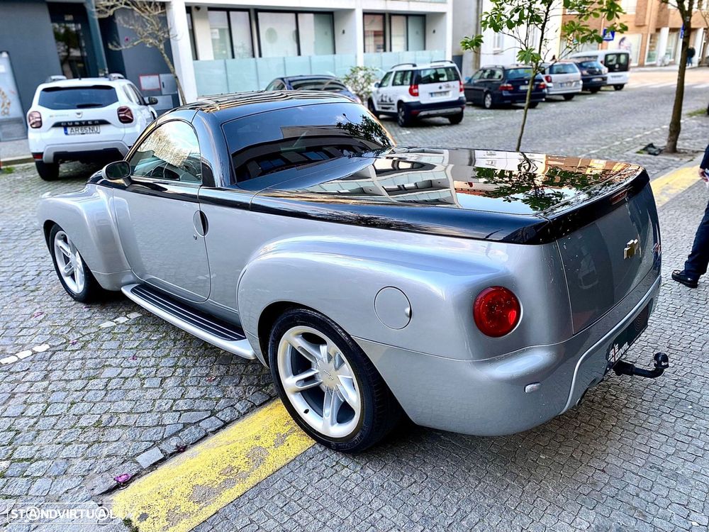 Chevrolet SSR - 17