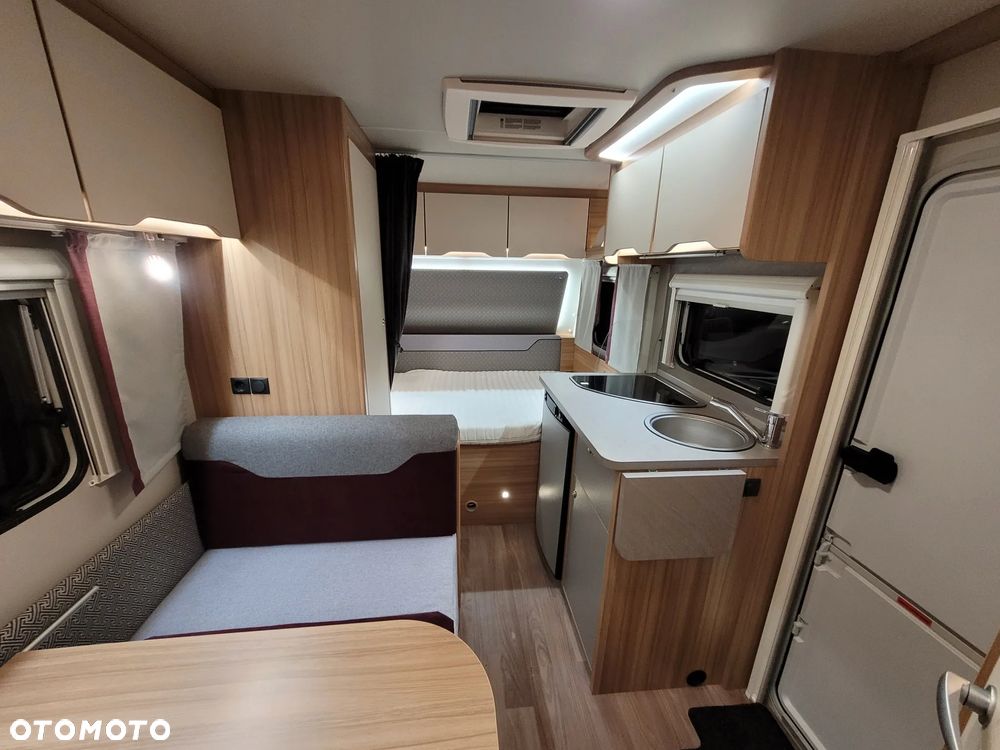 Weinsberg CARATWO 390, DMC 1200, 2022r. przedsionek - 11