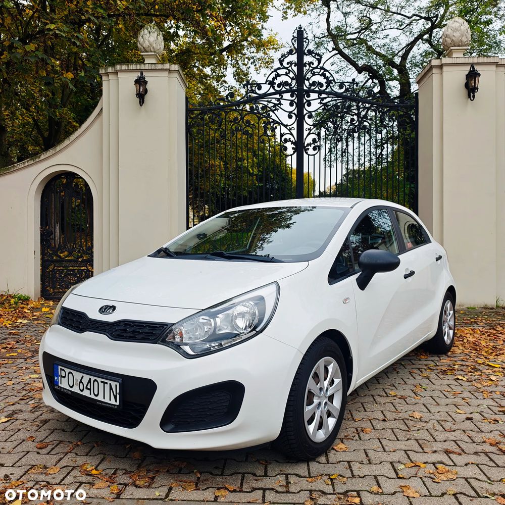 Kia Rio 2011 photo 5