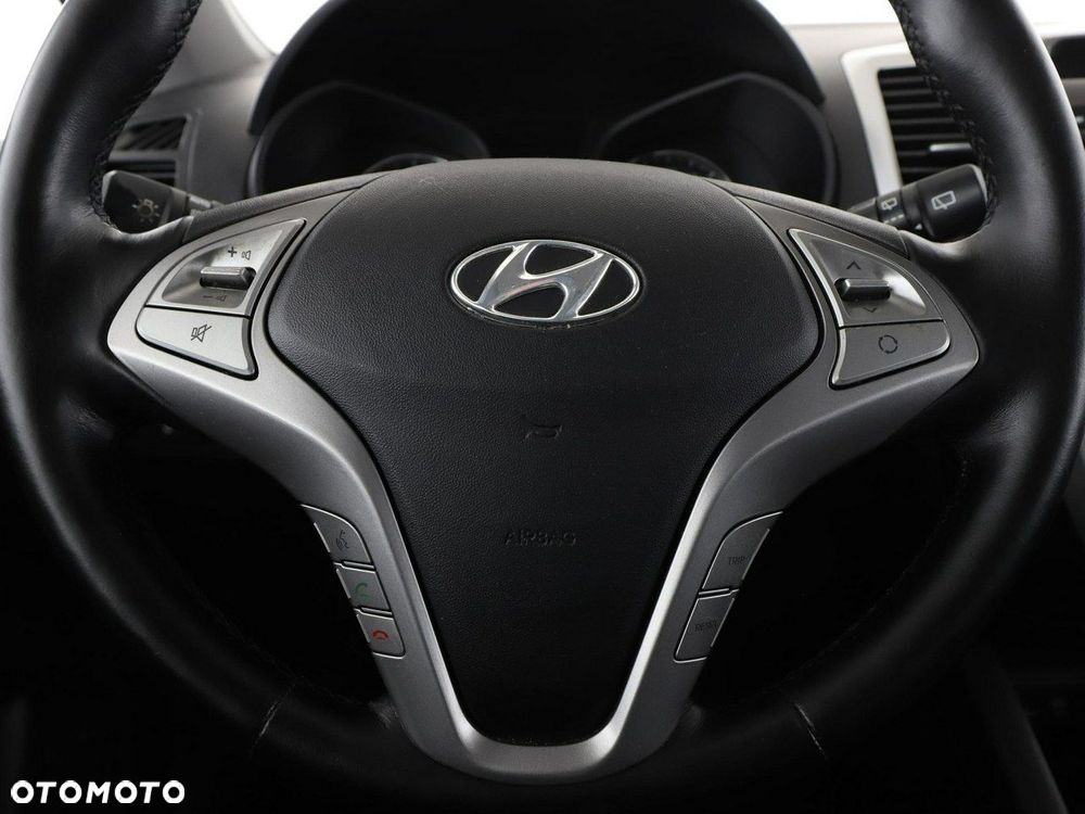 Hyundai ix20 1.6 blue Trend - 22