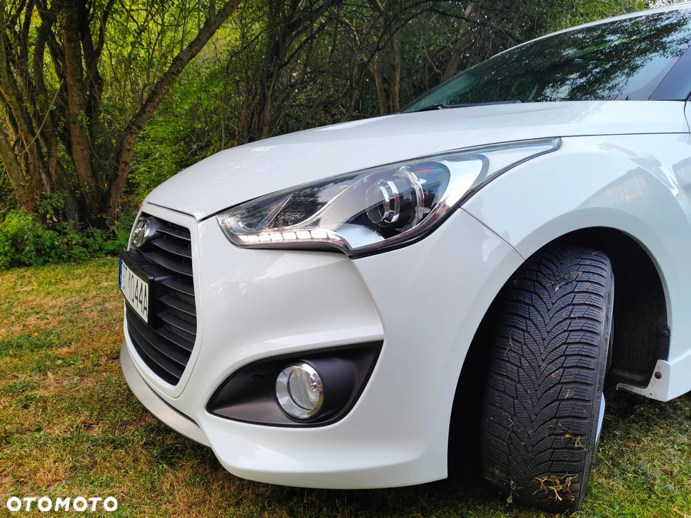 Hyundai Veloster - 6