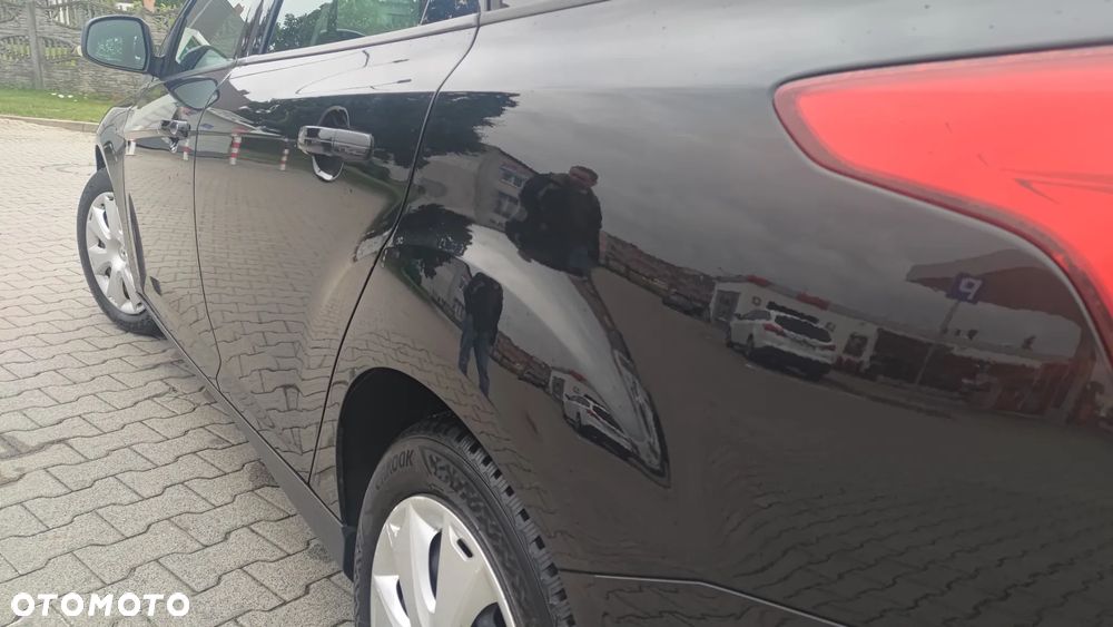 Ford Focus 1.6 Edition - 12