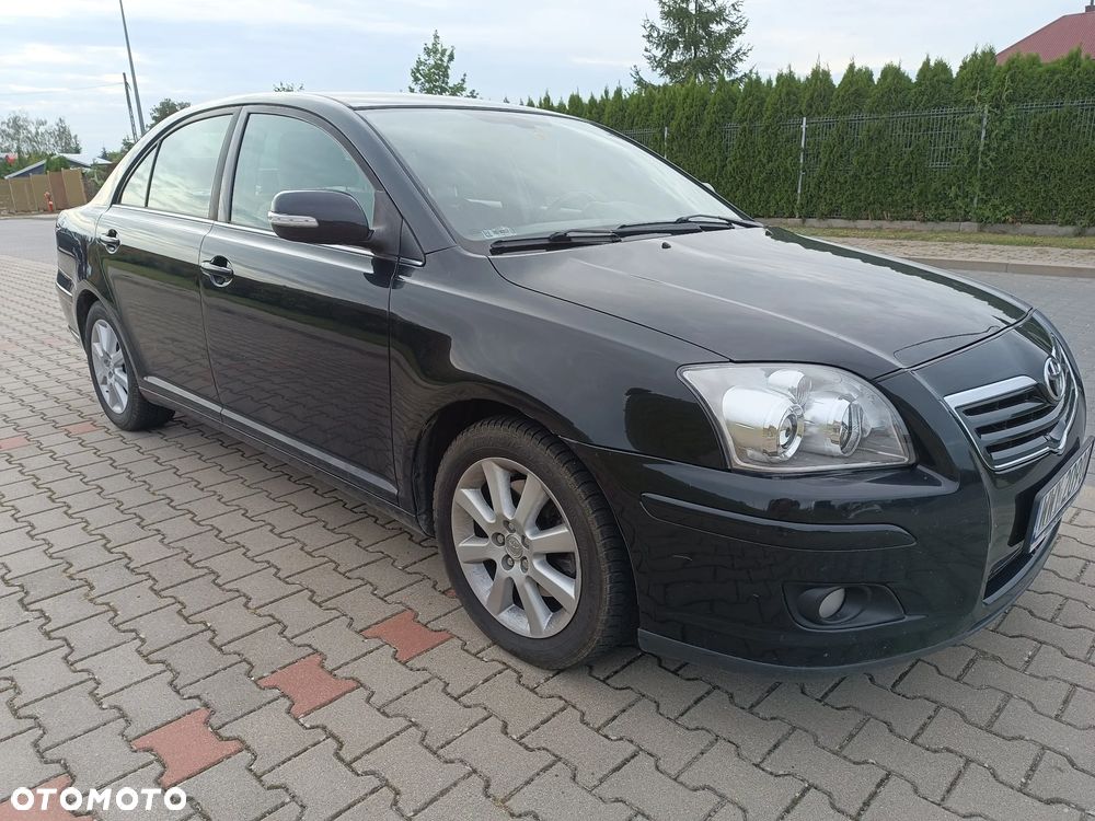 Toyota Avensis 2.0 D-4D Sol - 4