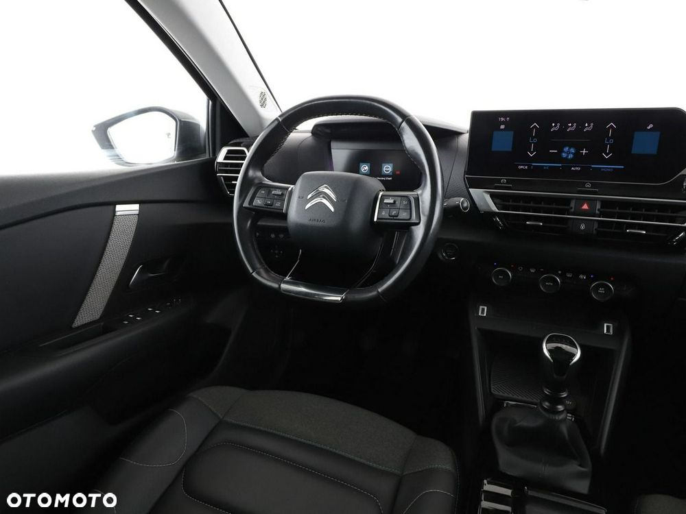 Citroën C4 1.2 PureTech Shine S&S - 17