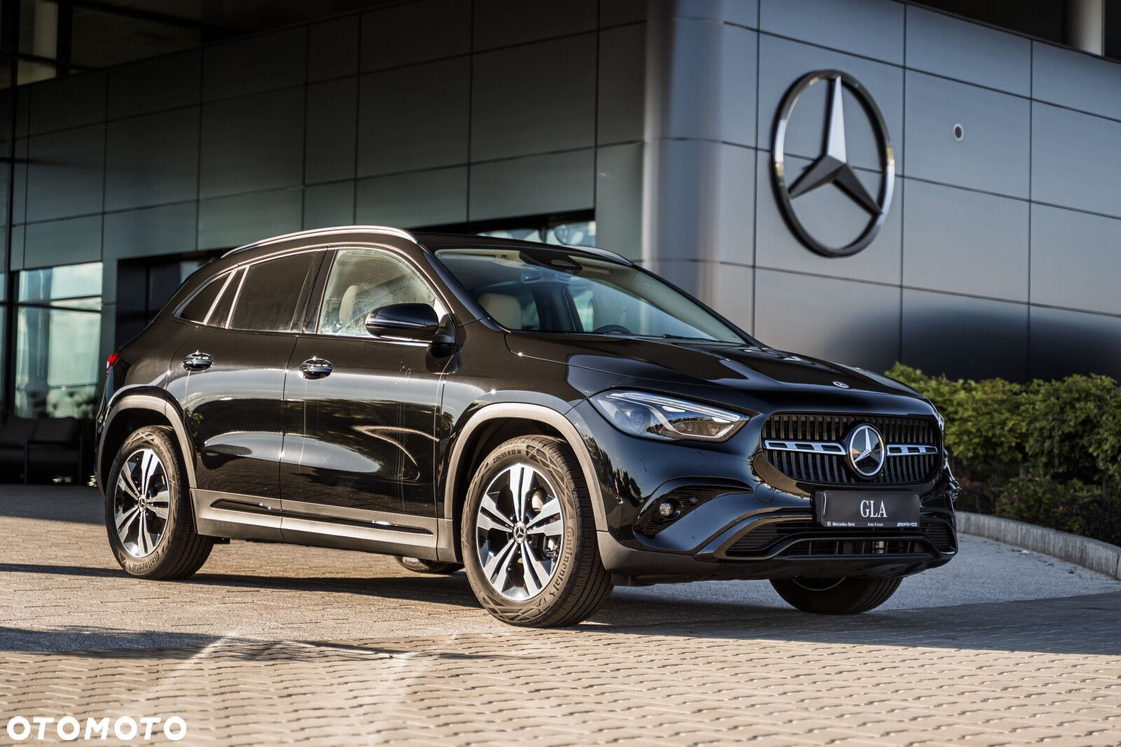 Mercedes-Benz GLA - 6