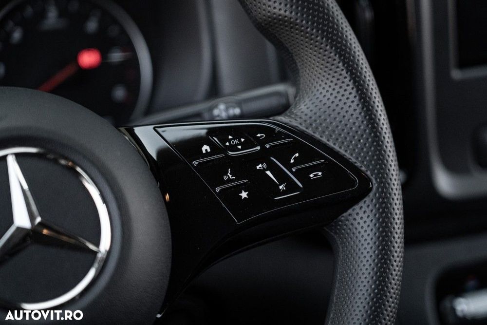 Mercedes-Benz Vito - 21