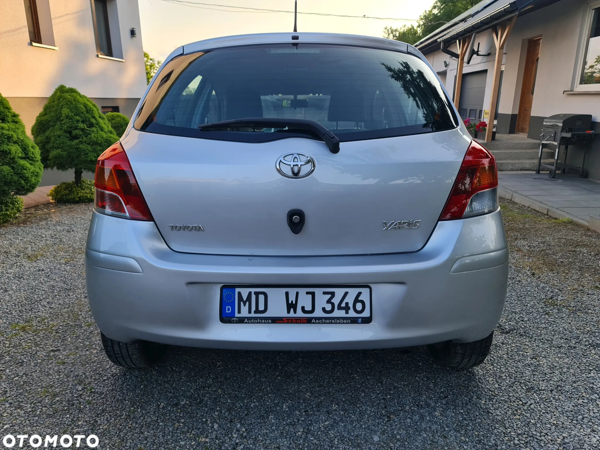 Toyota Yaris - 30