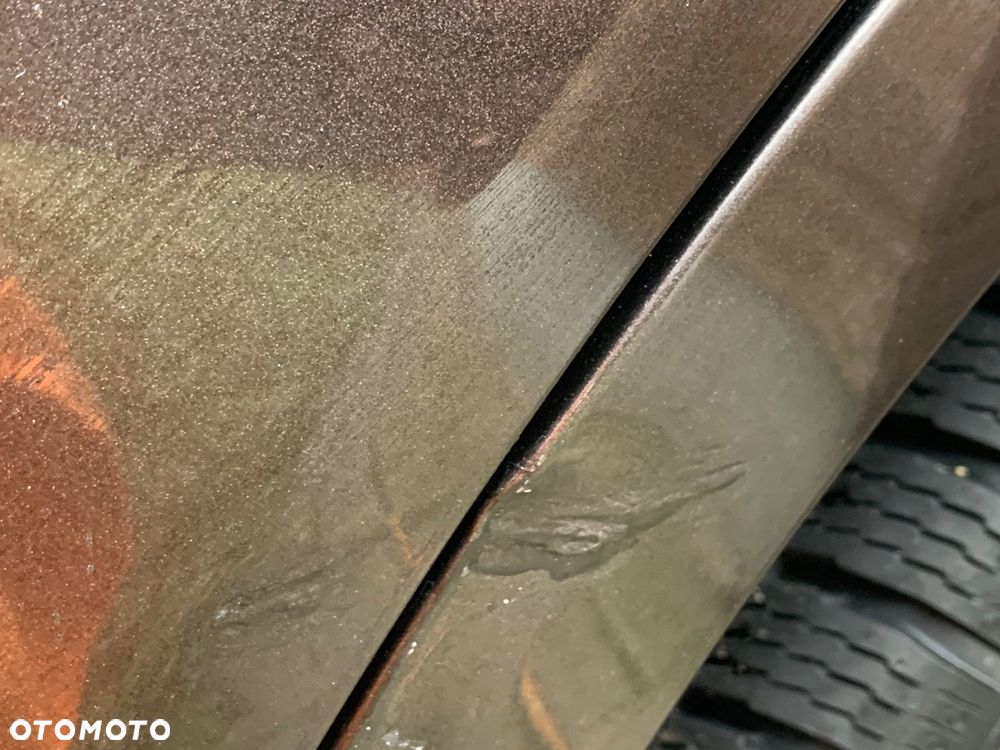 Toyota Camry 2.5 Hybrid Prestige CVT - 22