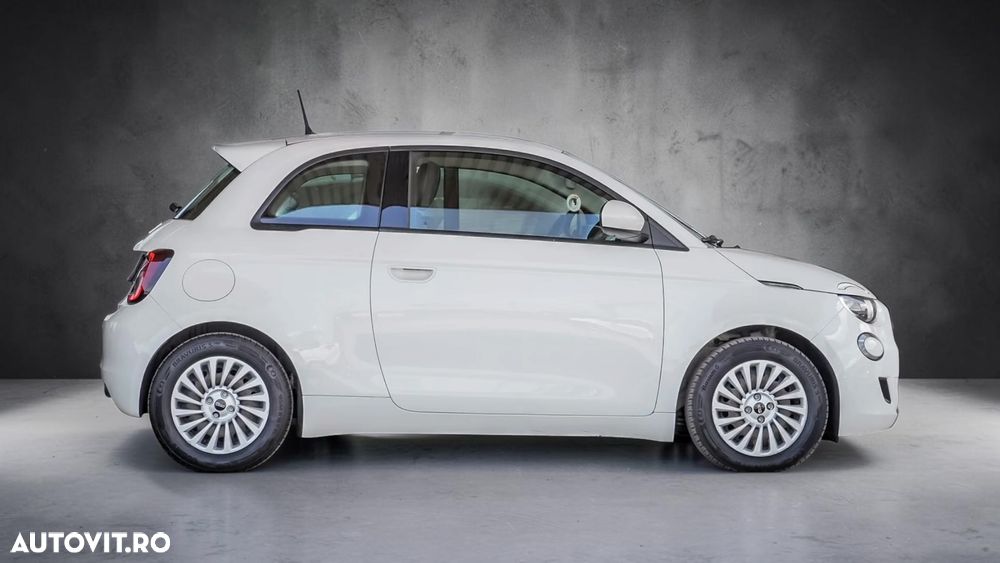 Fiat 500E Action - 8