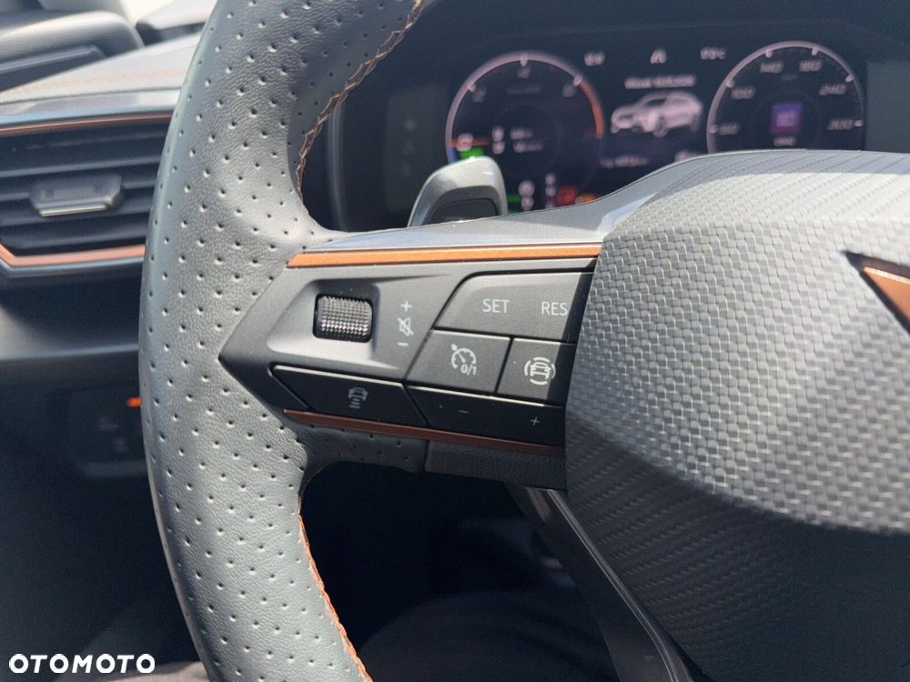 Cupra Formentor 1.4 e-Hybrid DSG - 19