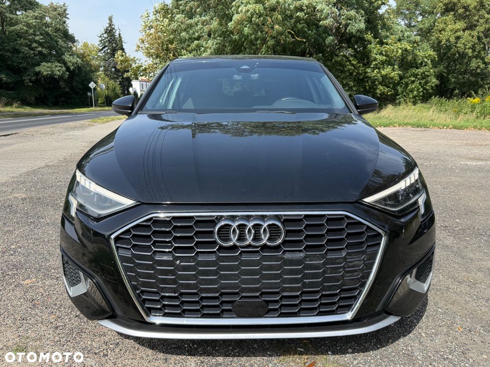 Audi A3 Sportback - 3
