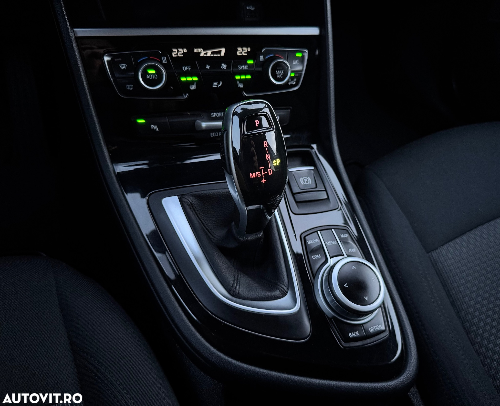 BMW Seria 2 218d xDrive Active Tourer Aut. Luxury Line - 12