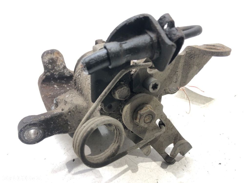 ZACISK TYŁ PRAWY  VW PHAETON (3D1, 3D2, 3D3, 3D4, 3D6, 3D7, 3D8, 3D9) 2002 - 2016 4.2 V8 4motion - 4