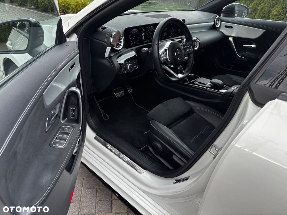 Mercedes-Benz CLA 250 e 8G-DCT Edition 2021 - 6