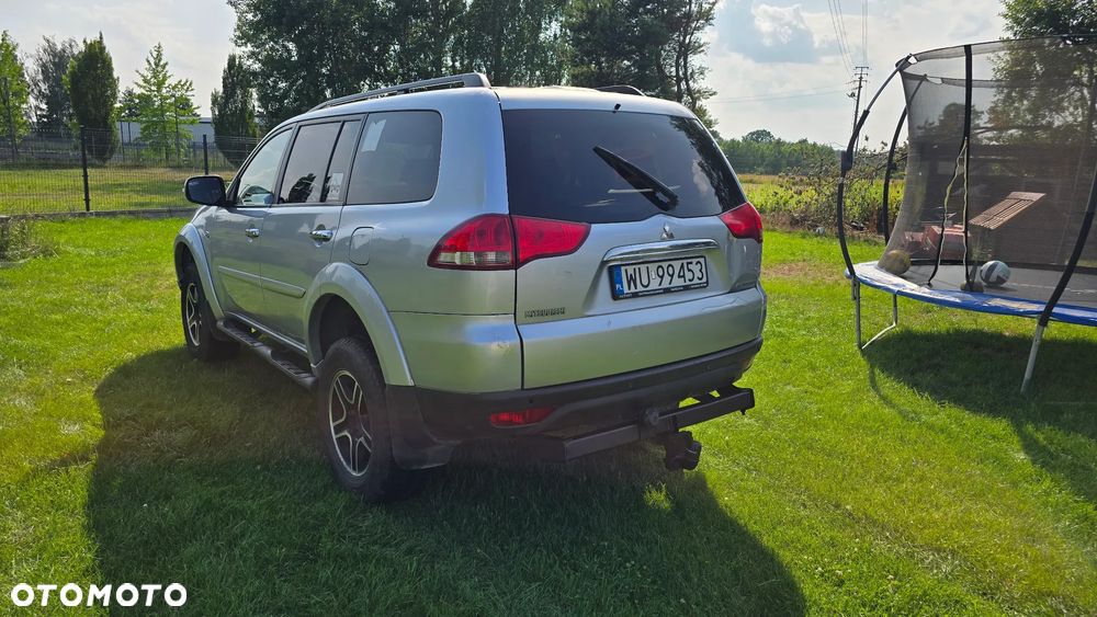 Mitsubishi Pajero Sport 2.5 DID Intense + - 2