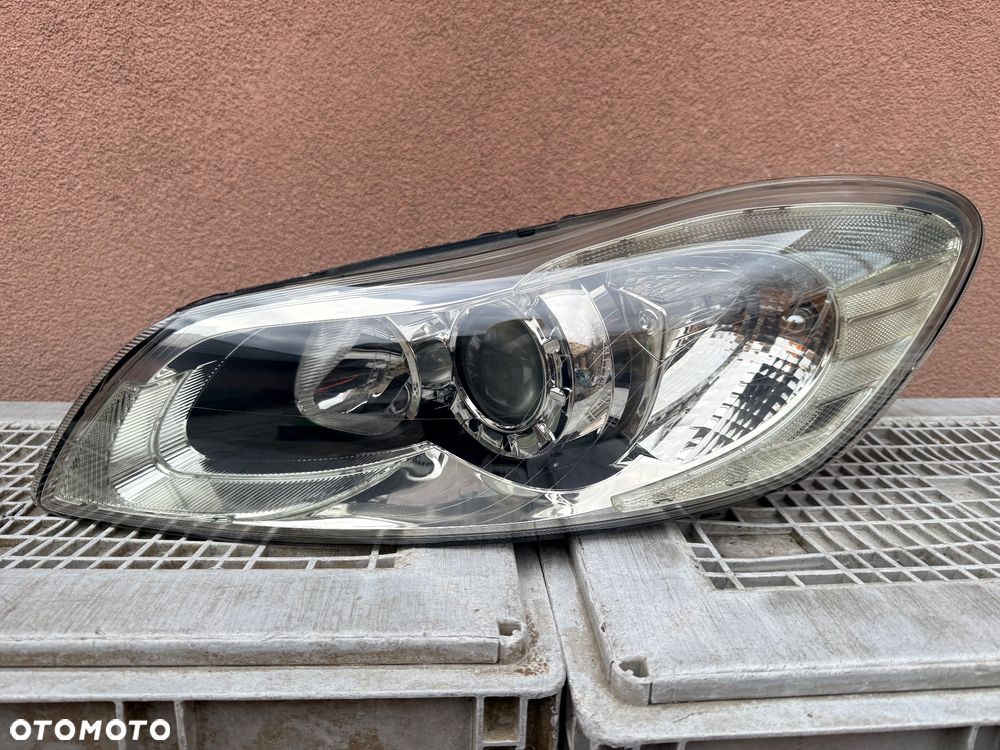 Lampa przednia VOLVO C30 LIFT ZWYKŁA LEWA EUROPA ORYGINALNA AL - 1