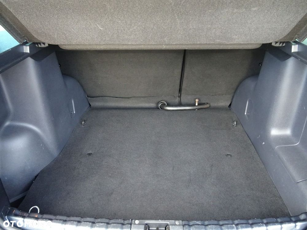 Dacia Duster 1.2 TCe Laureate S&S EU6 - 13