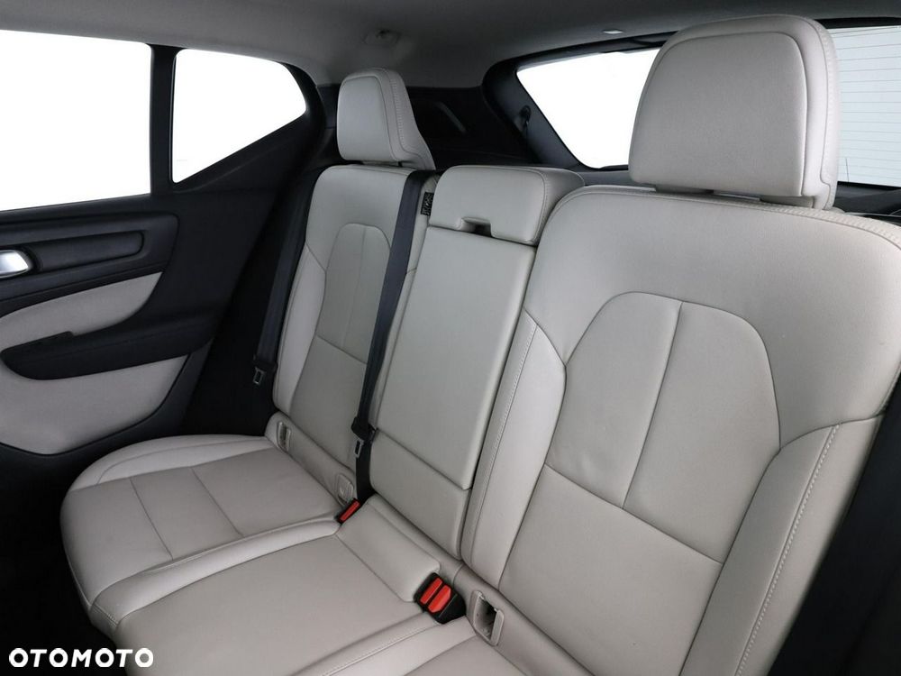 Volvo XC 40 T5 Plug-In Hybrid Inscription - 18