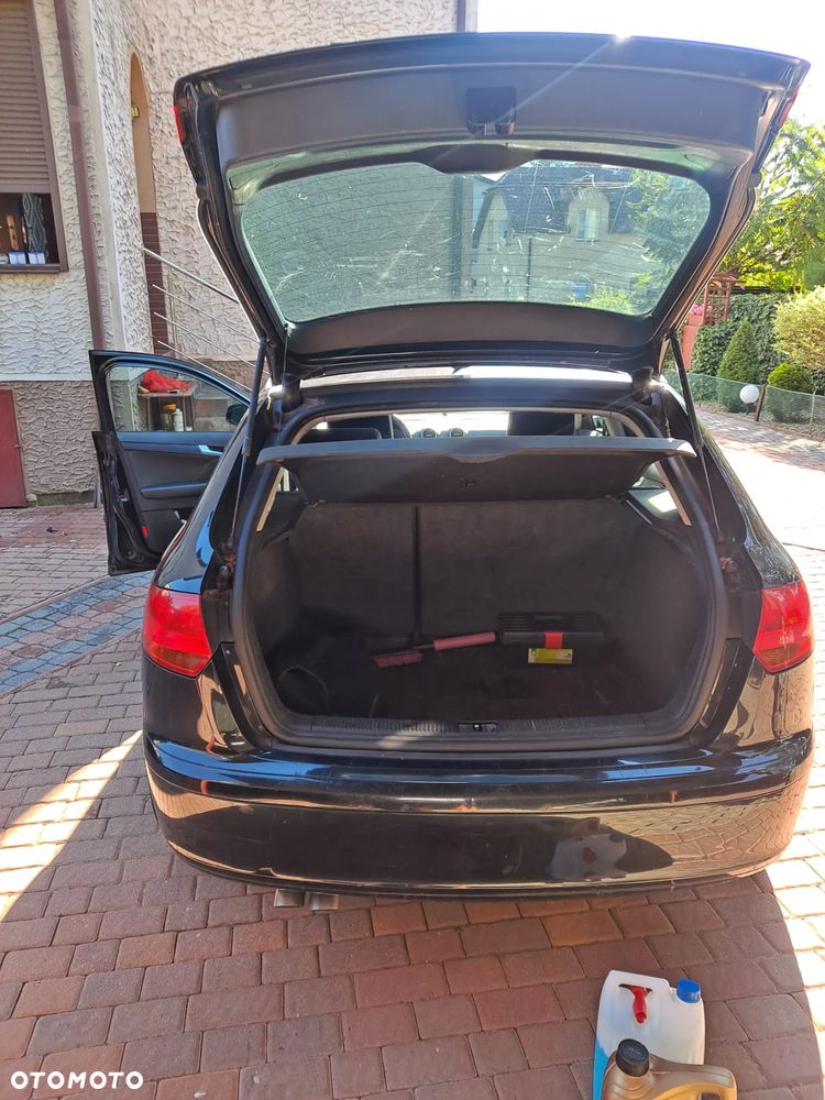 Audi A3 1.9 TDI Ambiente - 11
