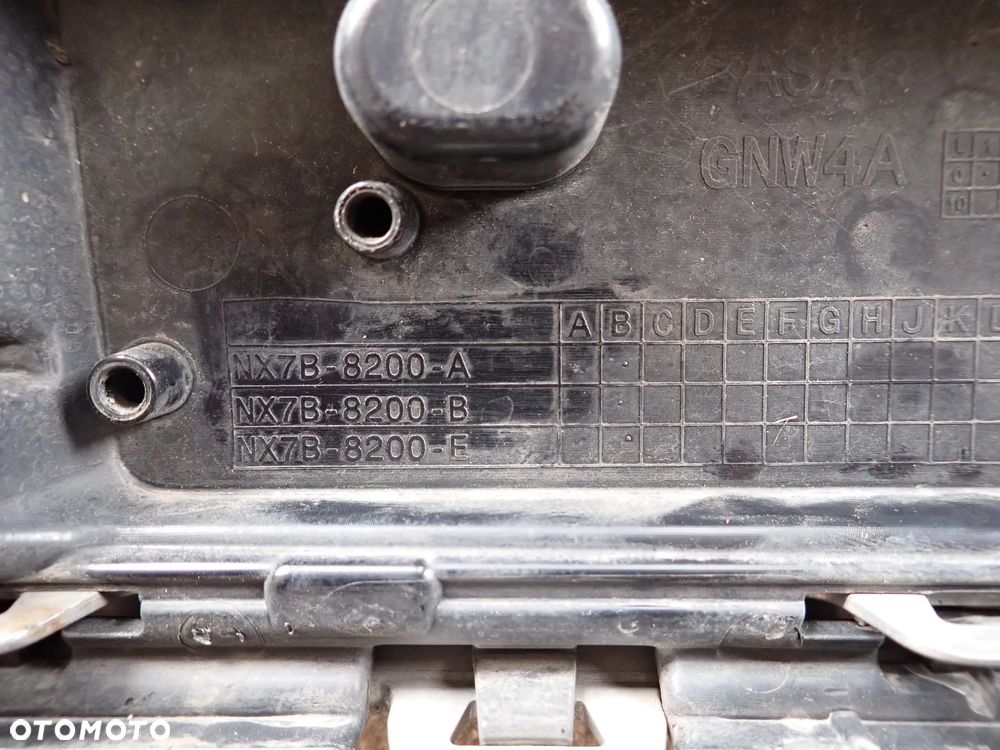 FORD FIESTA MK8 LIFT GRILL ATRAPA NX7B-8200-A - 6