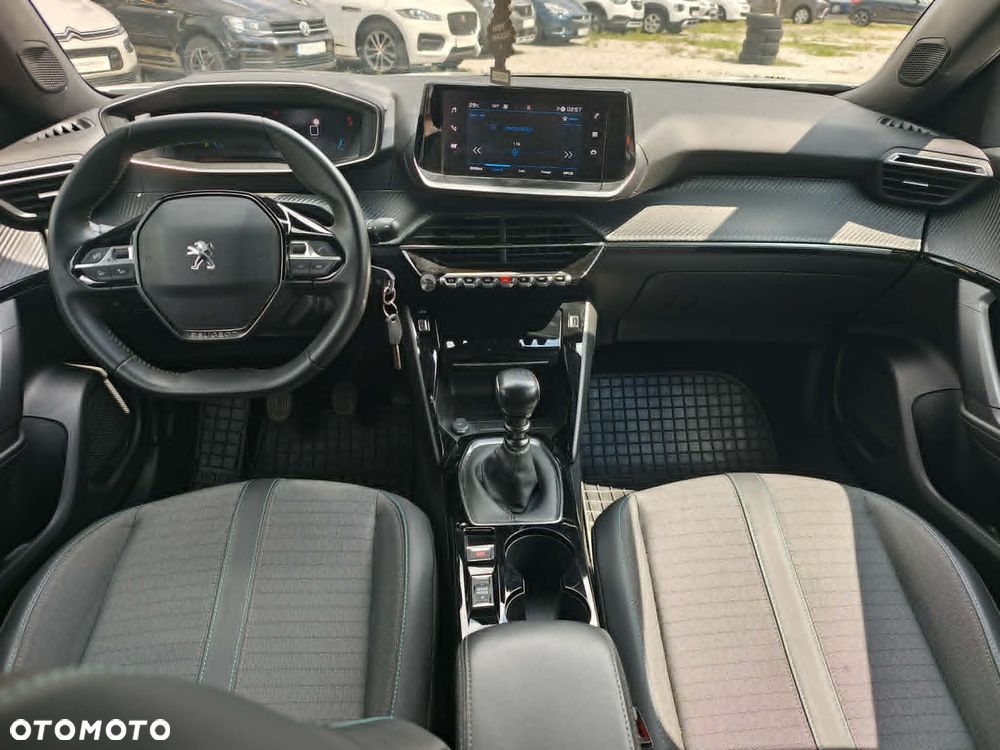 Peugeot 2008 PureTech 100 Allure - 11