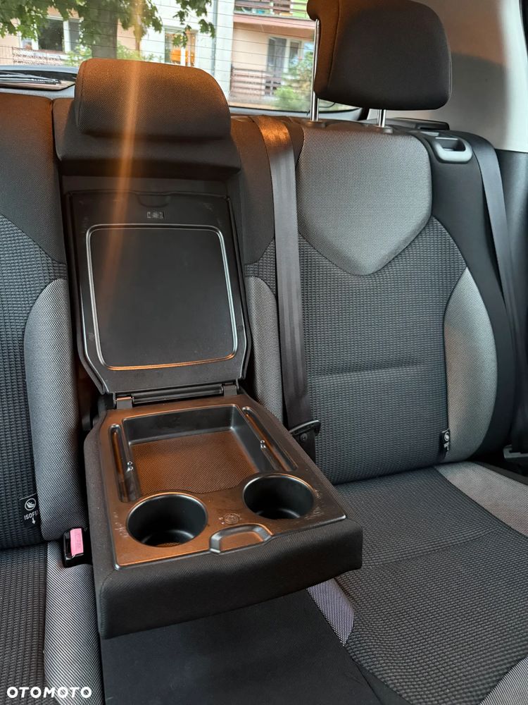 Peugeot 308 e-HDi FAP 110 Stop&Start Active - 4