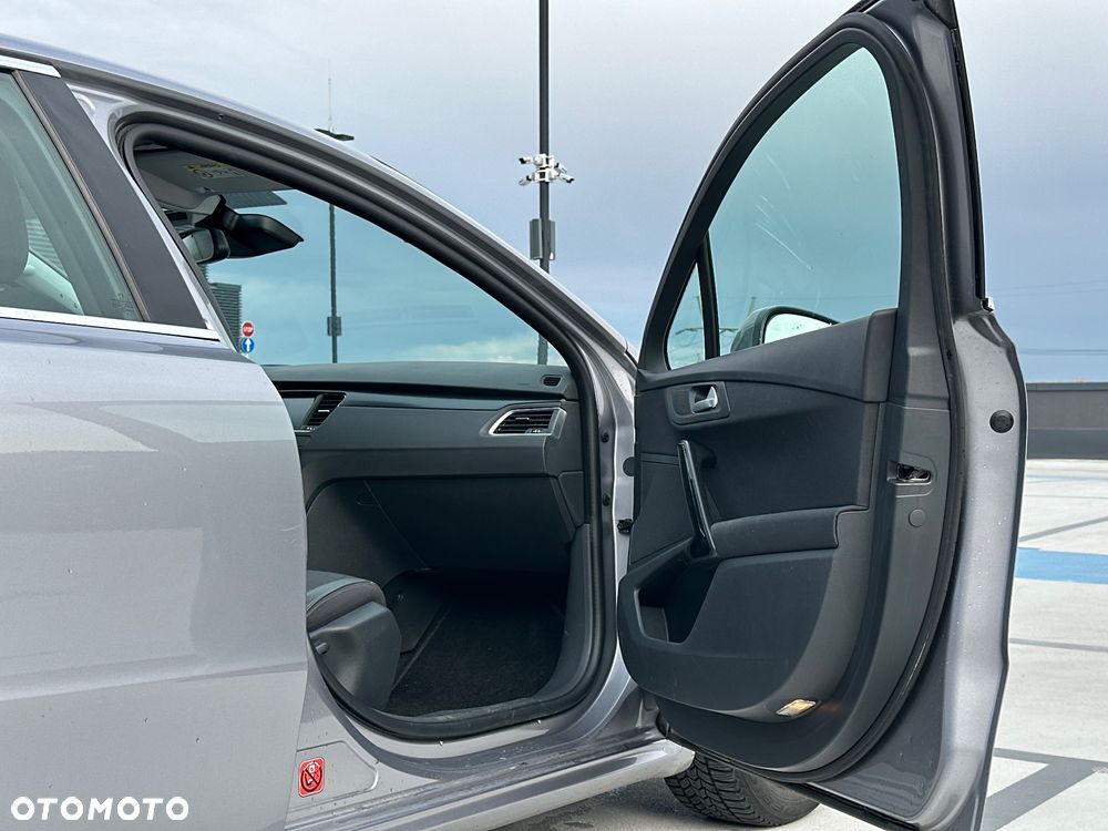 Peugeot 508 1.6 e-THP Allure S&S - 18
