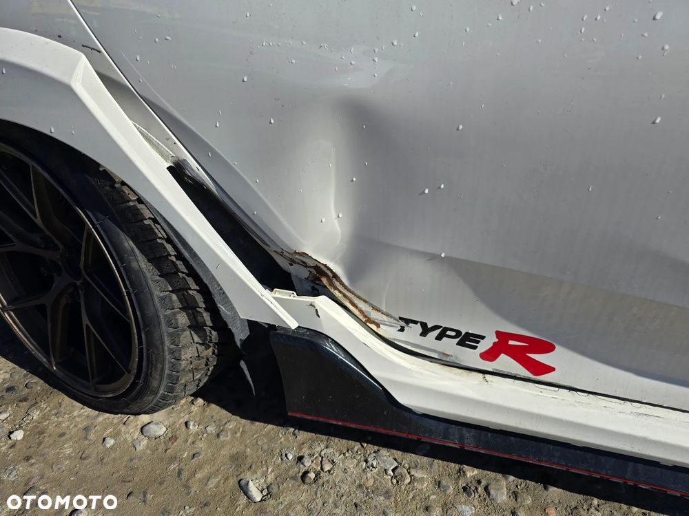 Honda Civic 2.0 VTEC Turbo Type R - 13