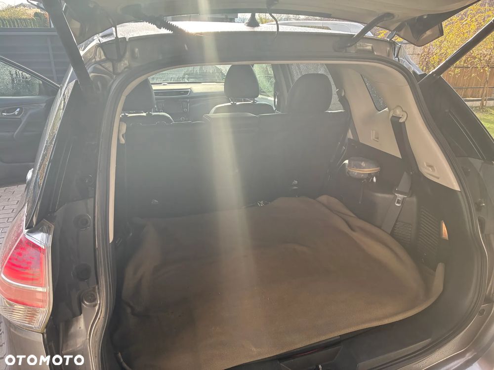 Nissan X-Trail 1.6 DCi Tekna 4WD - 9