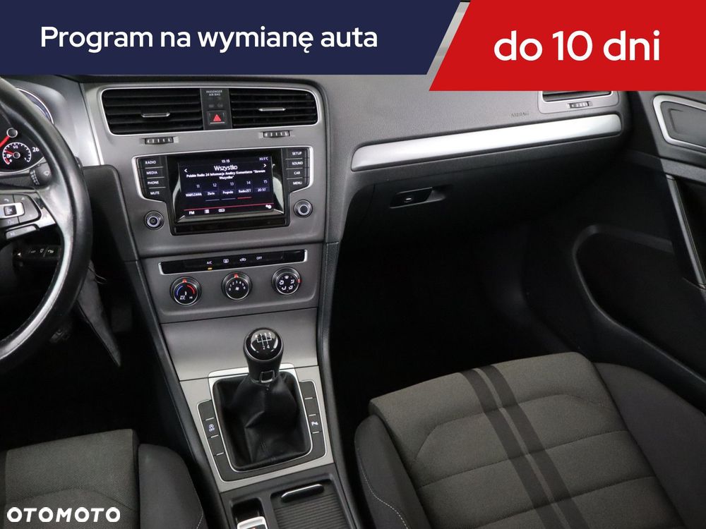 Volkswagen Golf Variant - 10