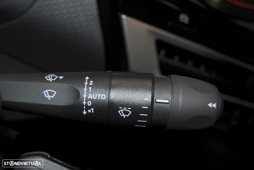 Citroën C4 1.2 Hybrid Plus e-DSC6 - 26