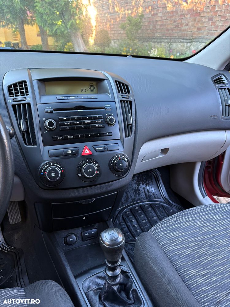 Kia Ceed 1.4 GSL LX START - 10