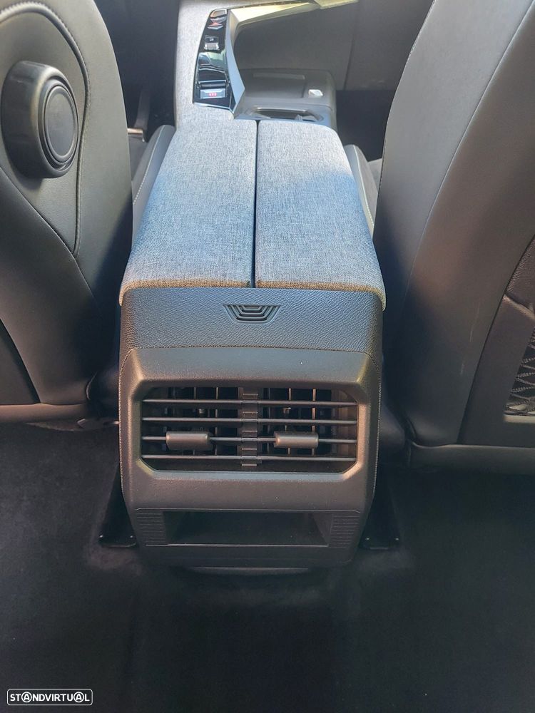 Peugeot E-3008 GT - 19