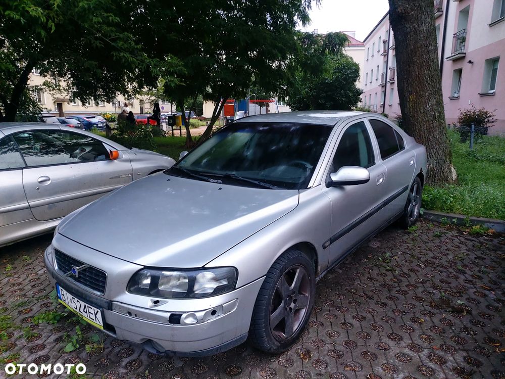 Volvo S60 2.4 D5 - 5