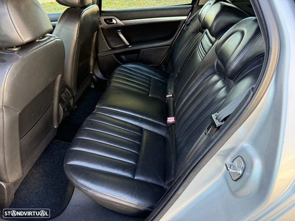 Peugeot 407 SW 2.0 HDi Executive - 19