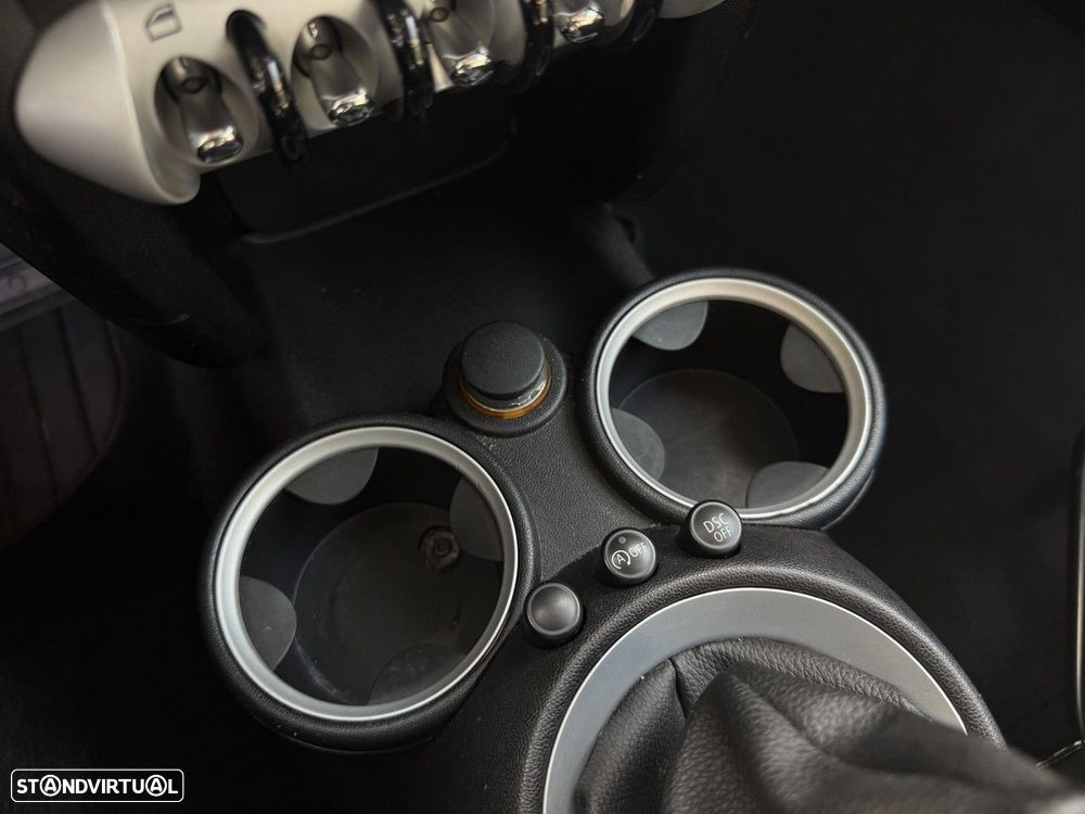 MINI 3 Portas Cooper D 50 Camden - 37