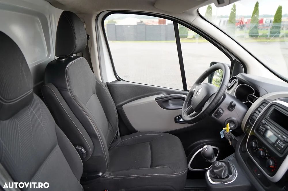 Renault TRAFIC / TABLĂ / CAROSERIE ATELIER / MANUALĂ / IMPORTATĂ / CONTRACT POST-SERVICE - 24